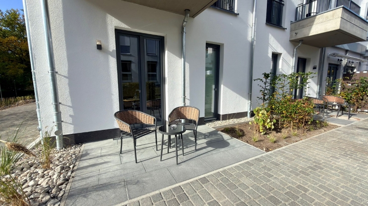 Midgard Terrassenzimmer außen